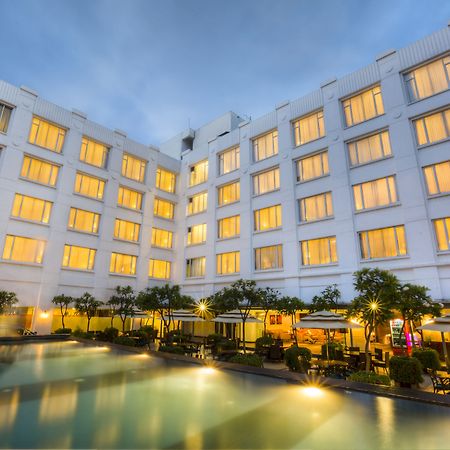 ราดาห์ รีเจนท์ Hotel Kammasandra ภายนอก รูปภาพ