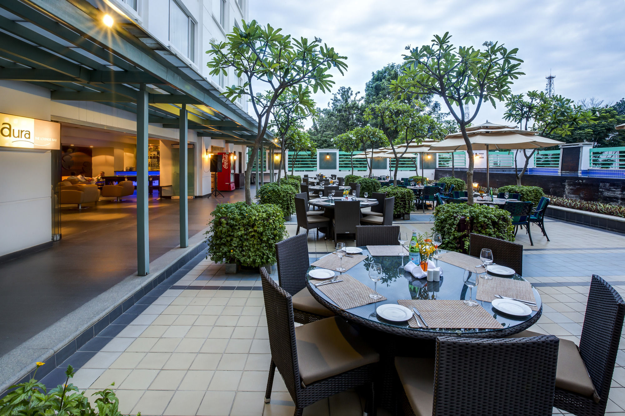 ราดาห์ รีเจนท์ Hotel Kammasandra ภายนอก รูปภาพ